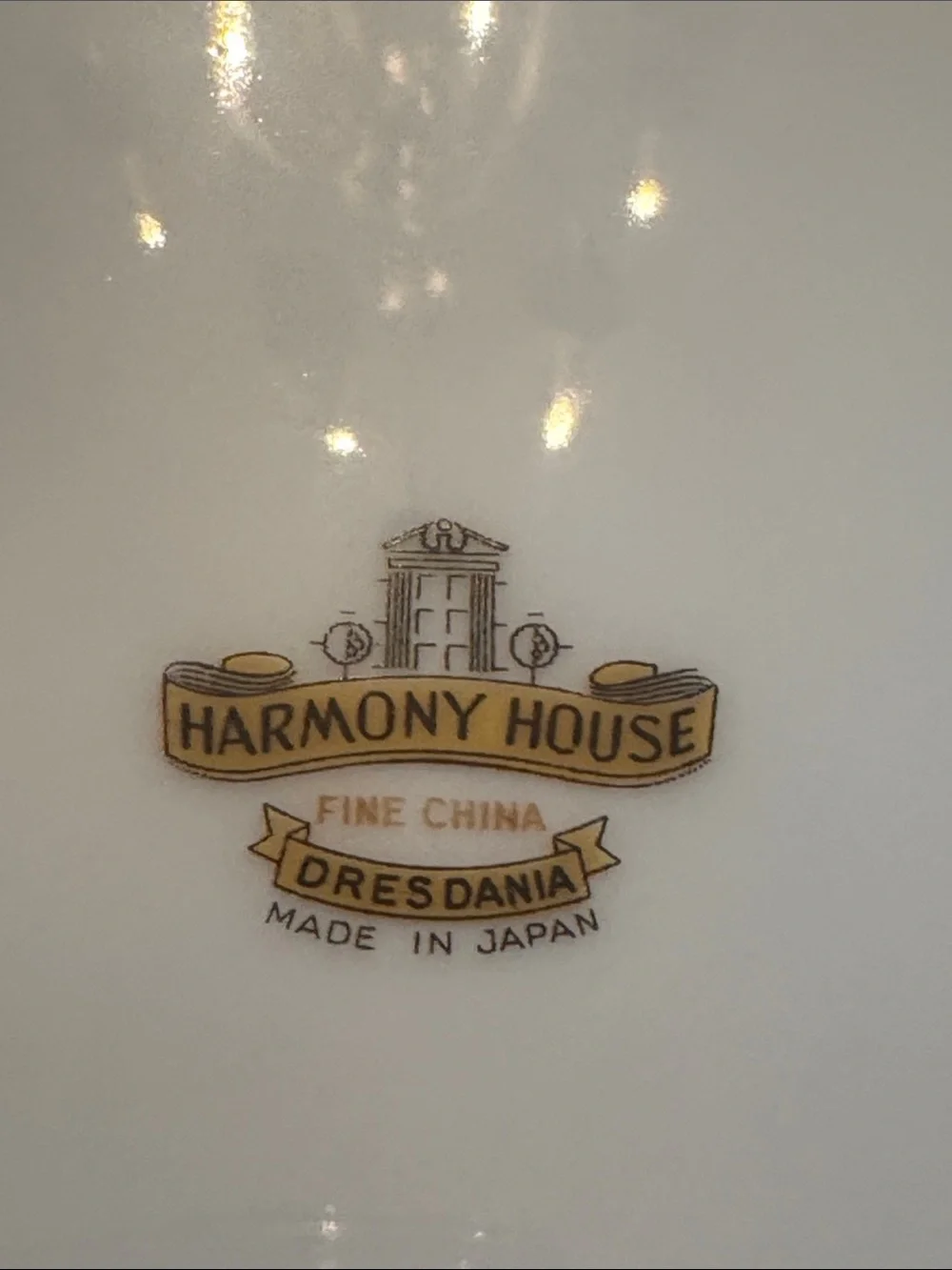 Vintage Harmony House Dresdania China.  4 10” Dinner Plates